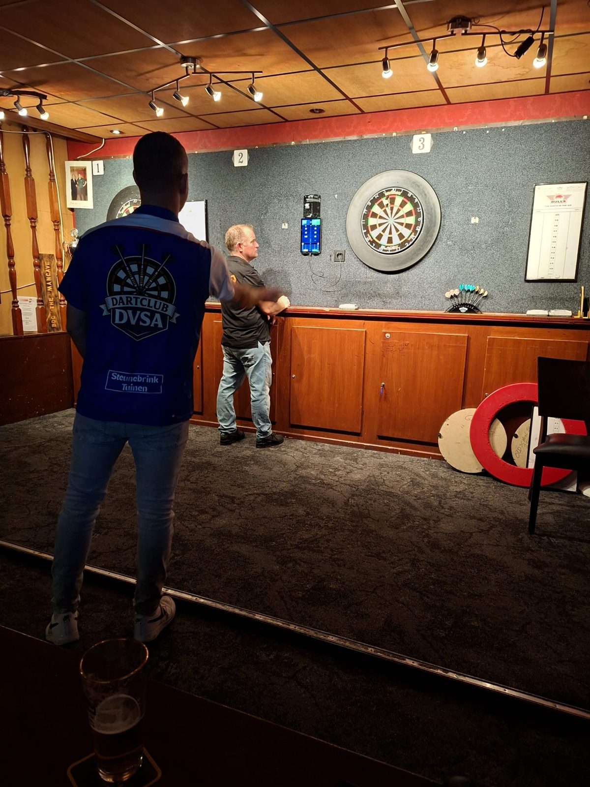 Aan de oche in Baarn
